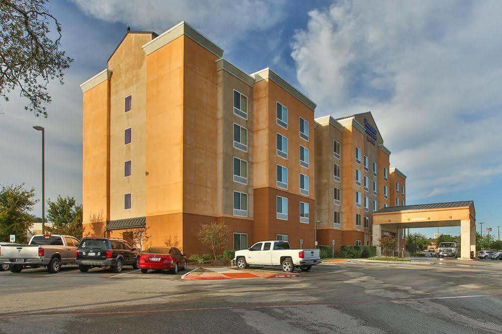Fairfield Inn And Suites By Marriott San Antonio Northeast / Schertz / Rafb Exterior foto