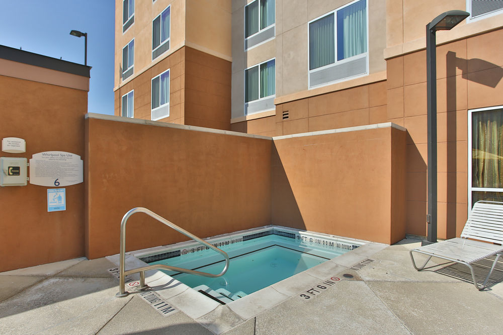 Fairfield Inn And Suites By Marriott San Antonio Northeast / Schertz / Rafb Exterior foto